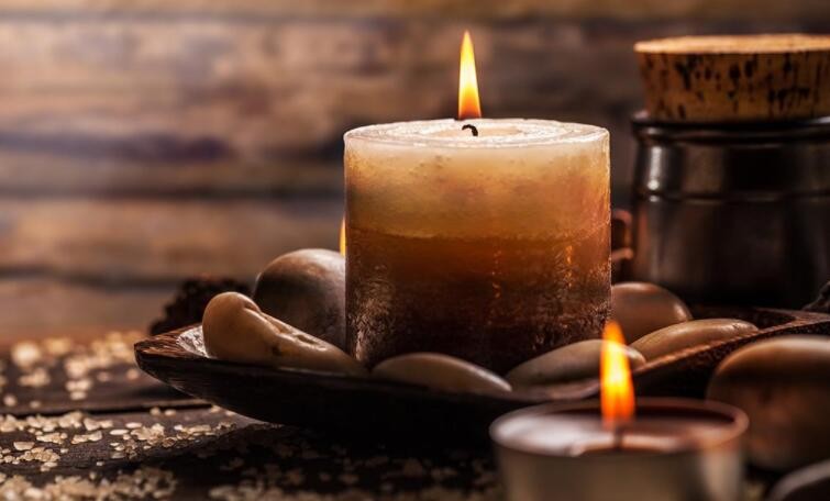 古代蜡烛是用什么材料做的